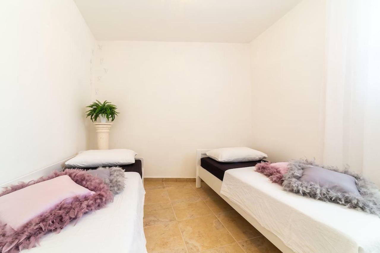Ln New Apartment Split Bagian luar foto