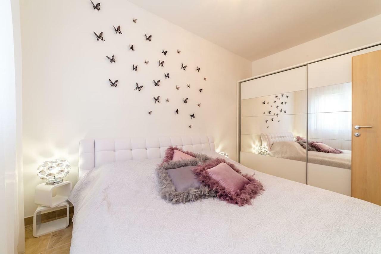 Ln New Apartment Split Bagian luar foto